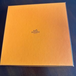 Hermes stole cashmere and silk